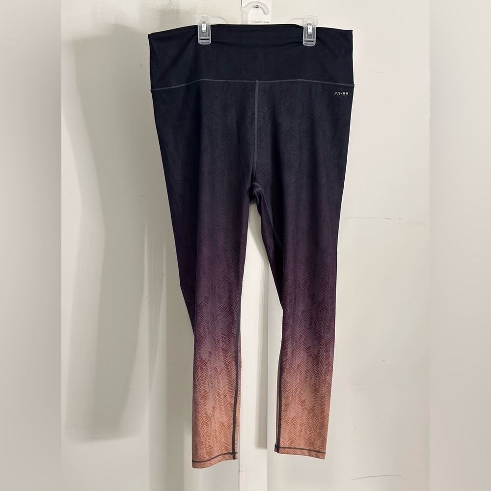 AR-33 Alpha high waist gray purple ombre leggings 2x